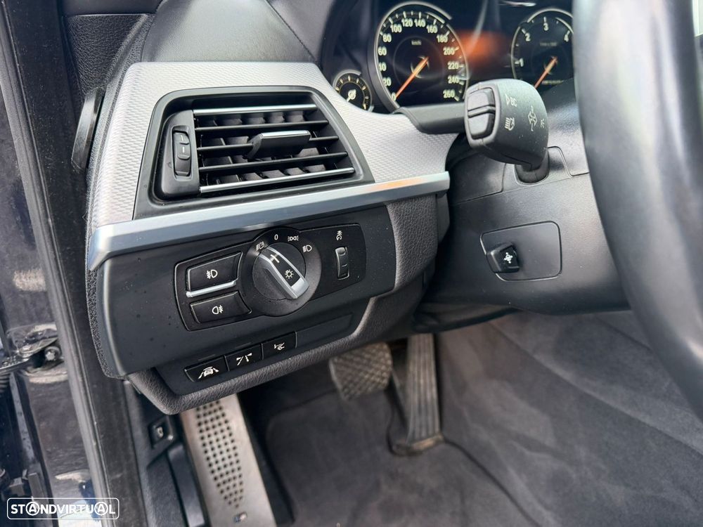 BMW 640 Gran Coupé d xDrive Pack M - 28