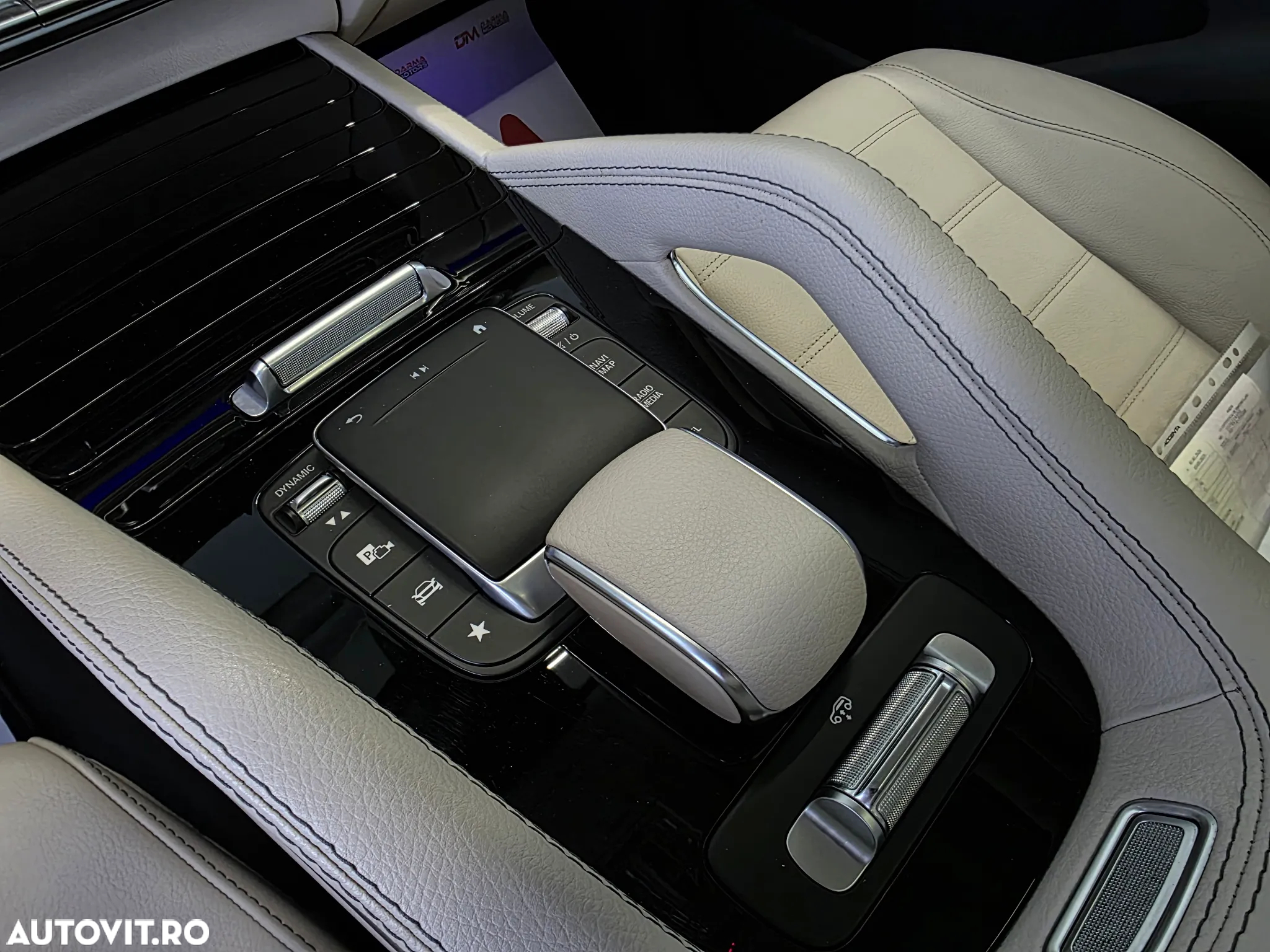 Mercedes-Benz GLE 450 4Matic 9G-TRONIC AMG Line - 16