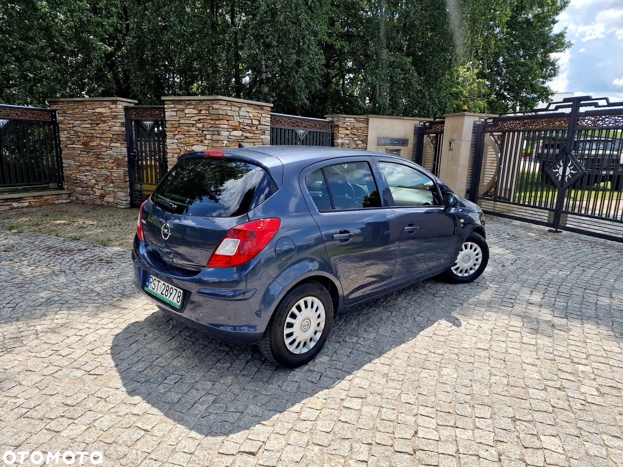 Opel Corsa 1.4 16V Enjoy - 4