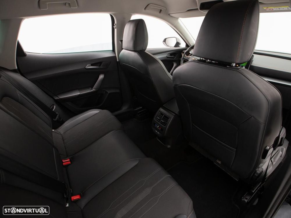 Cupra Formentor 1.4 e-Hybrid Base DSG - 10