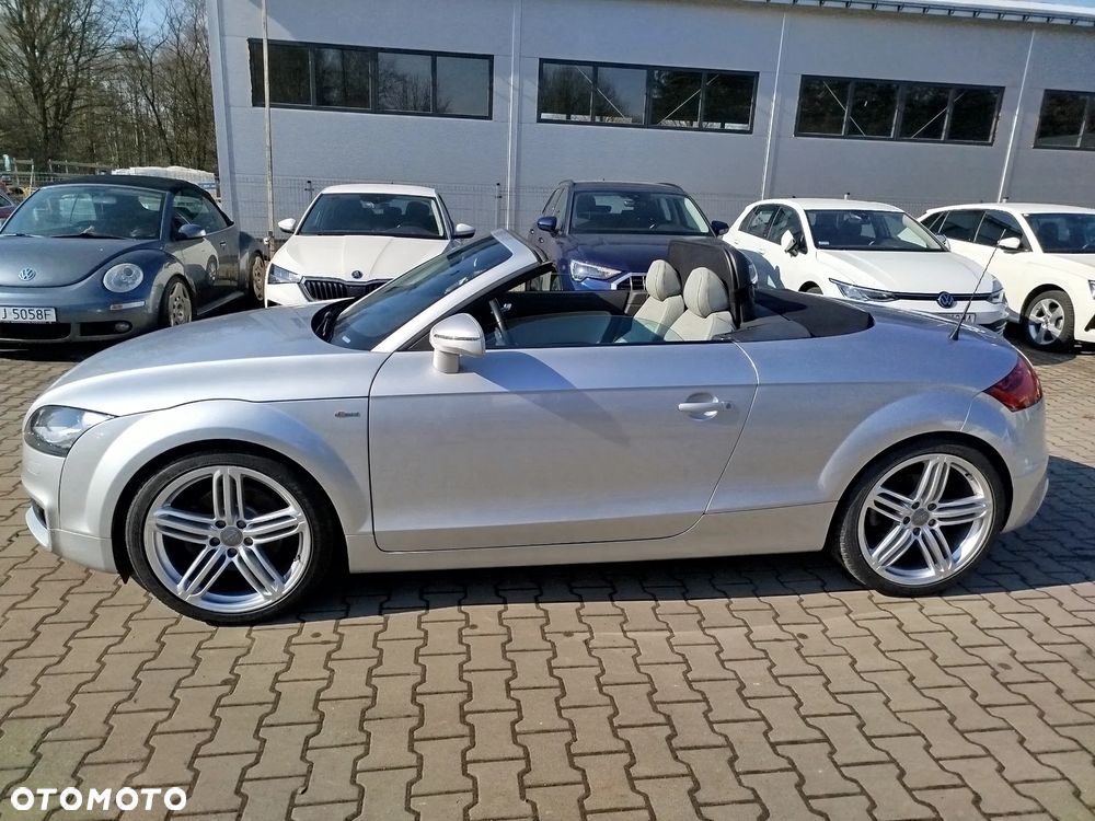 Audi TT Coupé - 8