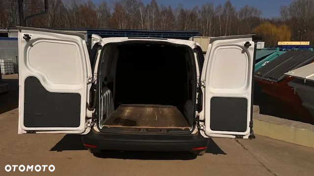 Volkswagen Caddy - 4