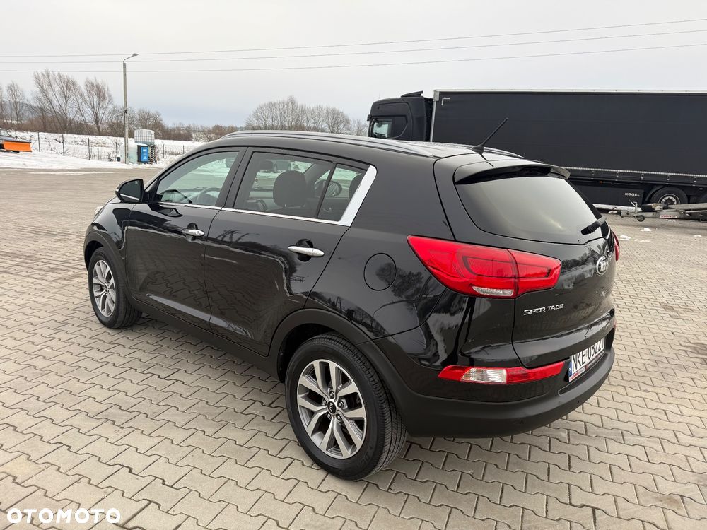 Kia Sportage 1.7 CRDI 2WD Dream-Team Edition - 6