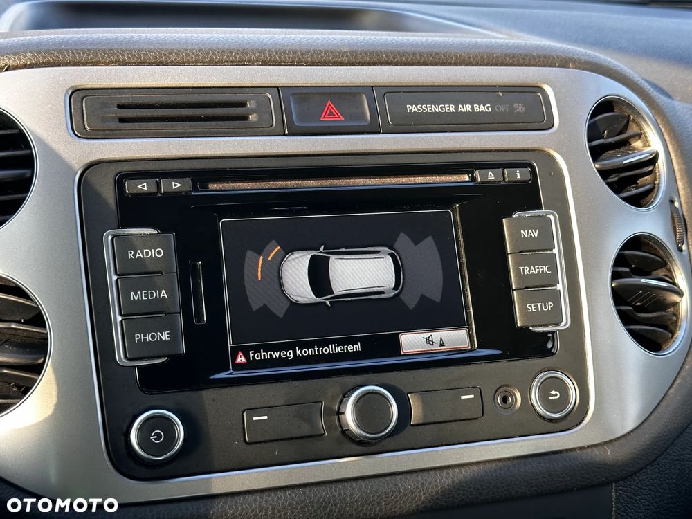 Volkswagen Tiguan 2.0 TDI DPF 4Motion BlueMotion Technology DSG Cup Sport & Style - 16