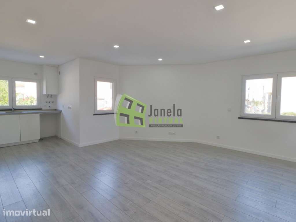 Apartamento T2, com parqueamento, em Construção, Pinhal do General - Grande imagem: 2/14