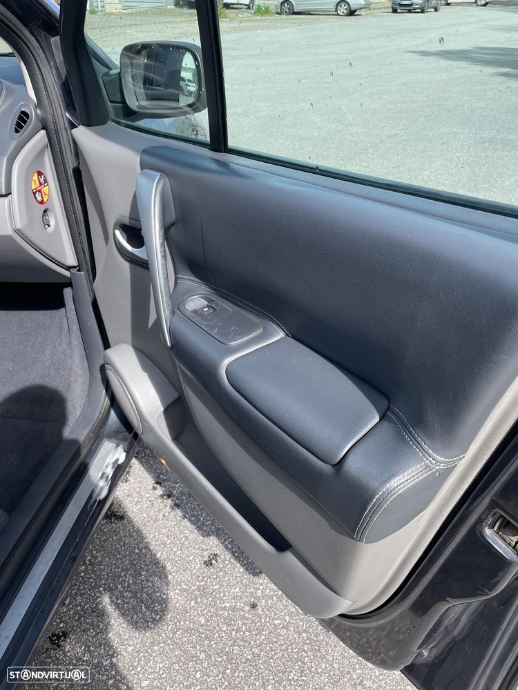 Renault Scénic 1.5 dCi Dynamique S - 21