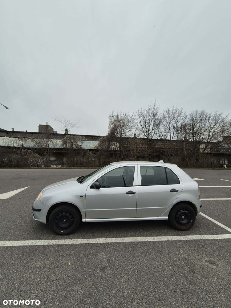 Skoda Fabia - 5