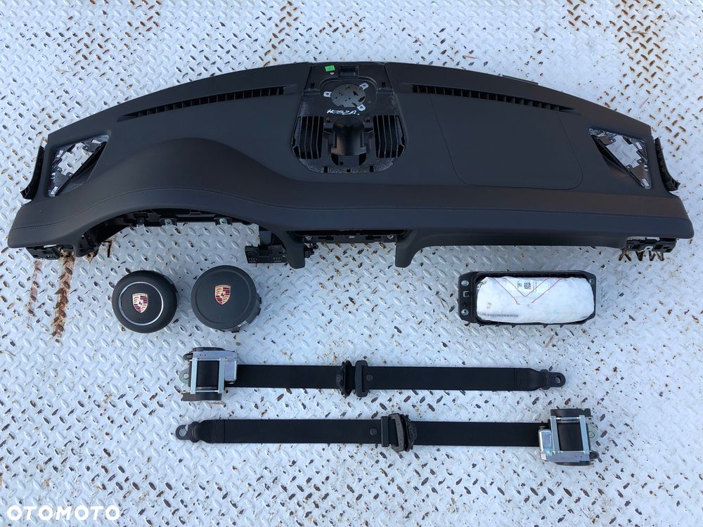 PORSCHE CARRERA 911 991 992 996 997 DESKA KONSOLA KOKPIT PULPIT PÓŁKA PARAPET PODUSZKI PODUSZKA KURTYNA FOTELA W FOTEL  DASHBOARD SEATBELTS AIRBAG KIEROWCY PASAŻERA KOLAN KOLANOWE KOLANO PASY PAS KAPOTAŻ naprawa regeneracja SZARA !!!!!! - 35