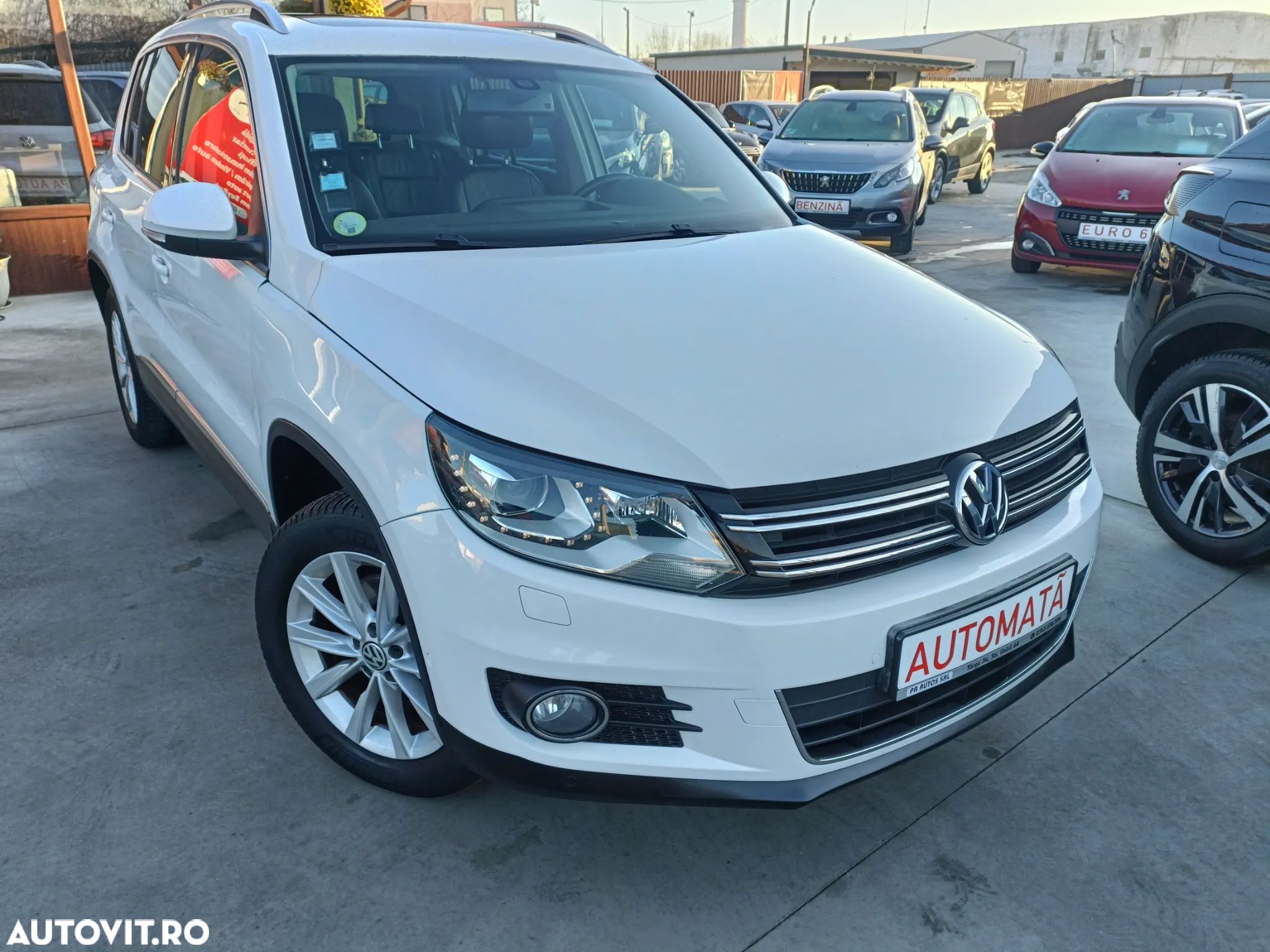 Volkswagen Tiguan 2.0 TDI DPF 4Motion BlueMotion Technology DSG Exclusive - 1
