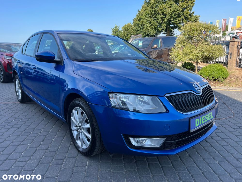 Skoda Octavia 2.0 TDI Ambition DSG - 4