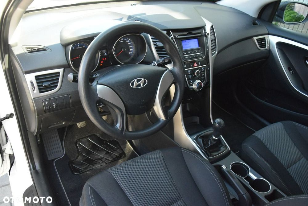 Hyundai i30 1.4 Classic - 27