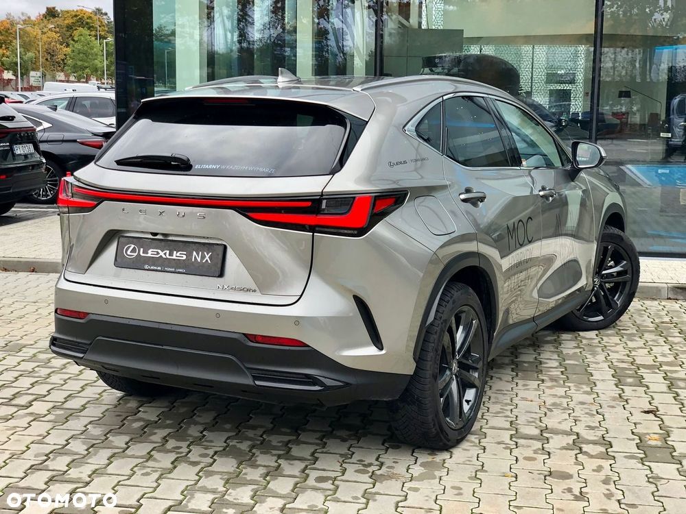 Lexus NX - 12