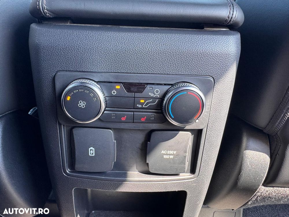 Ford Explorer EcoBoost Plug-in Hybrid PLATINUM - 24
