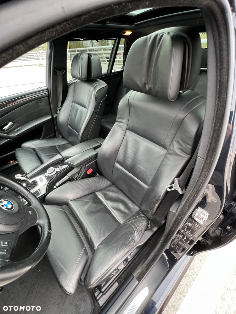 BMW Seria 5 535d - 25