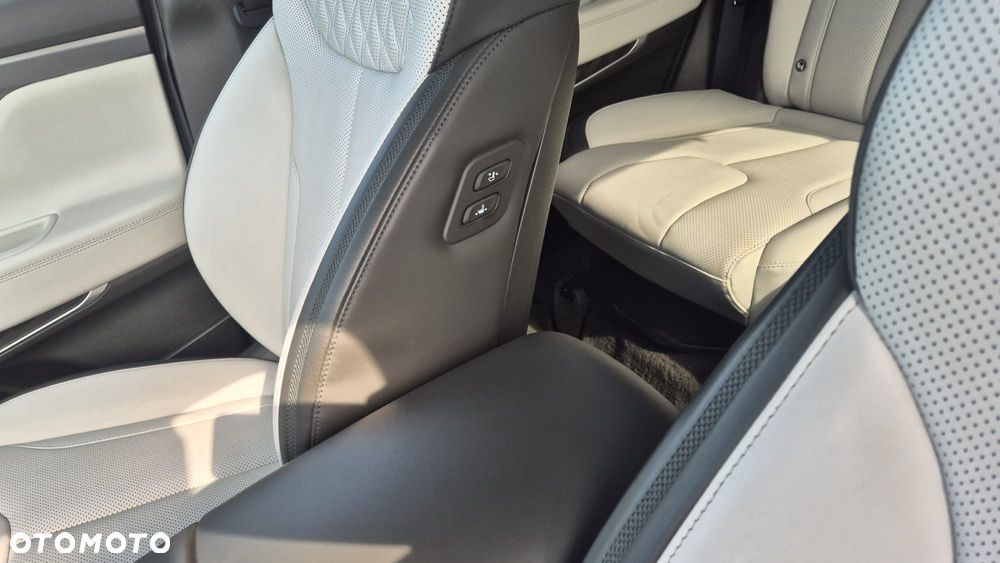 Hyundai Santa Fe 1.6 T-GDI PHEV Platinum 4WD - 9