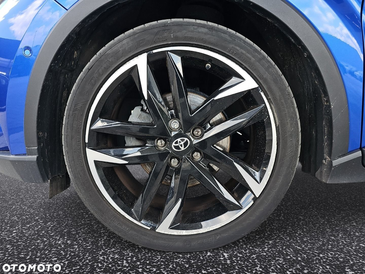 Toyota C-HR - 26