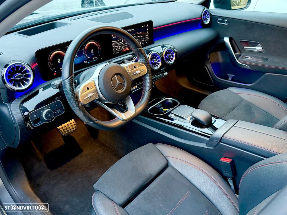 Mercedes-Benz A 250 Limousine e 8G-DCT AMG Line - 11