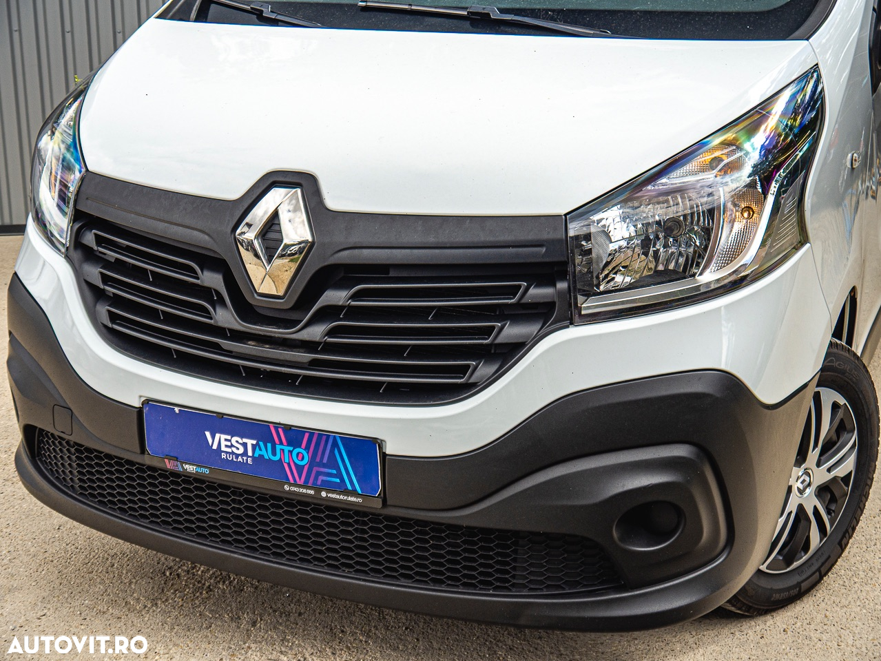 Renault Trafic - 31