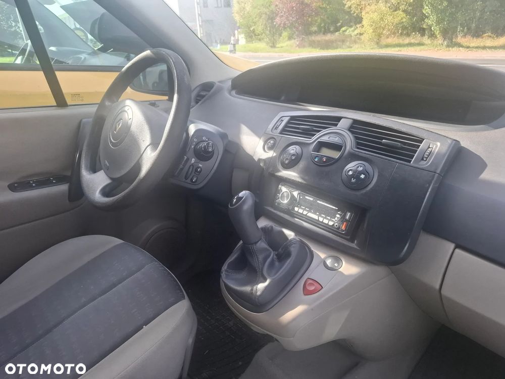 Renault Scenic - 7