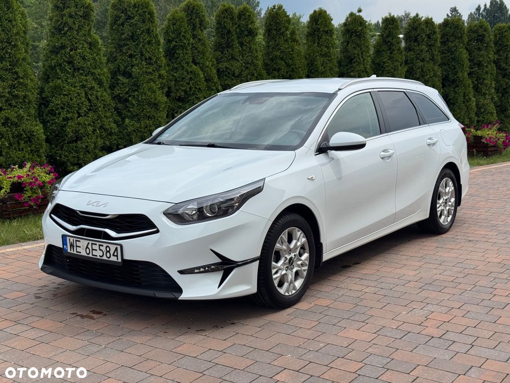 Kia Ceed 1.5 T-GDI M - 3