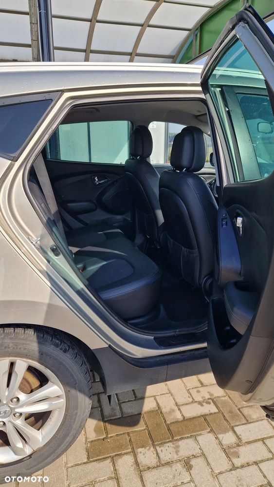 Hyundai ix35 2.0 4WD Premium - 5
