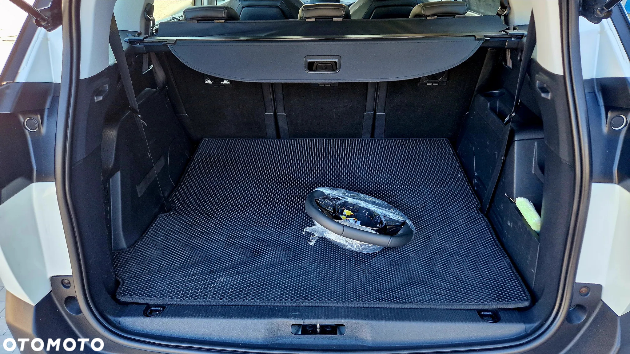 Peugeot 5008 1.6 THP Allure S&S EAT6 - 13