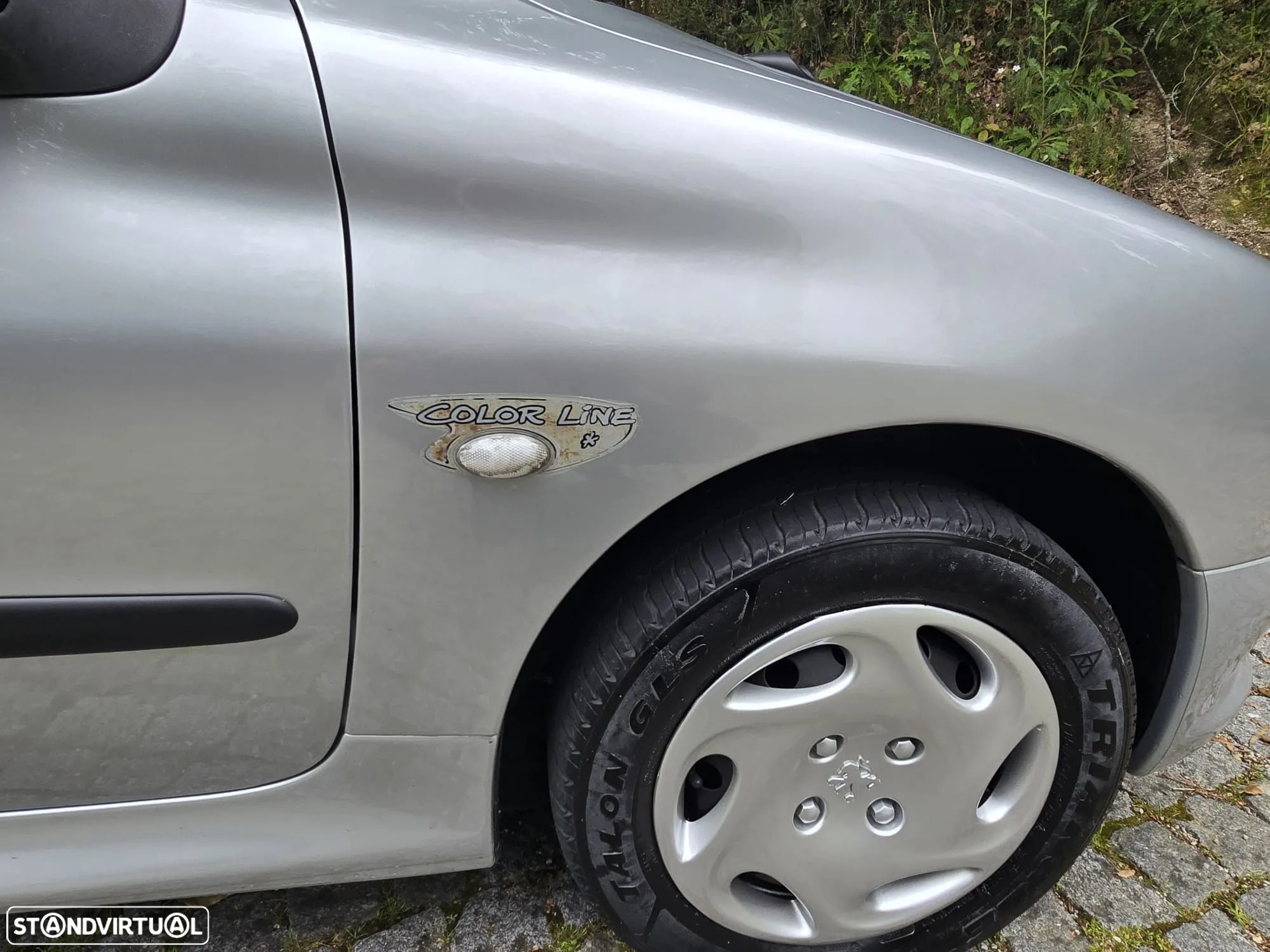 Peugeot 206 1.1 Color Line - 10