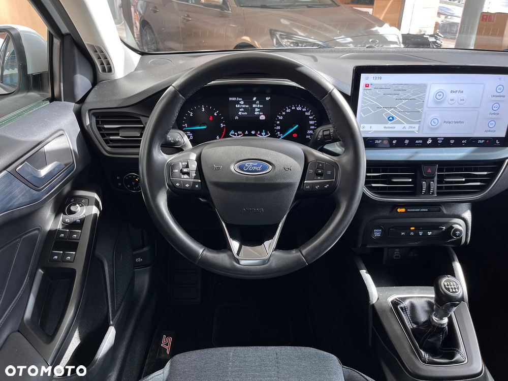Ford Focus - 16