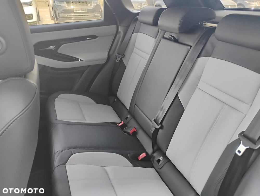 Land Rover Range Rover Evoque - 17