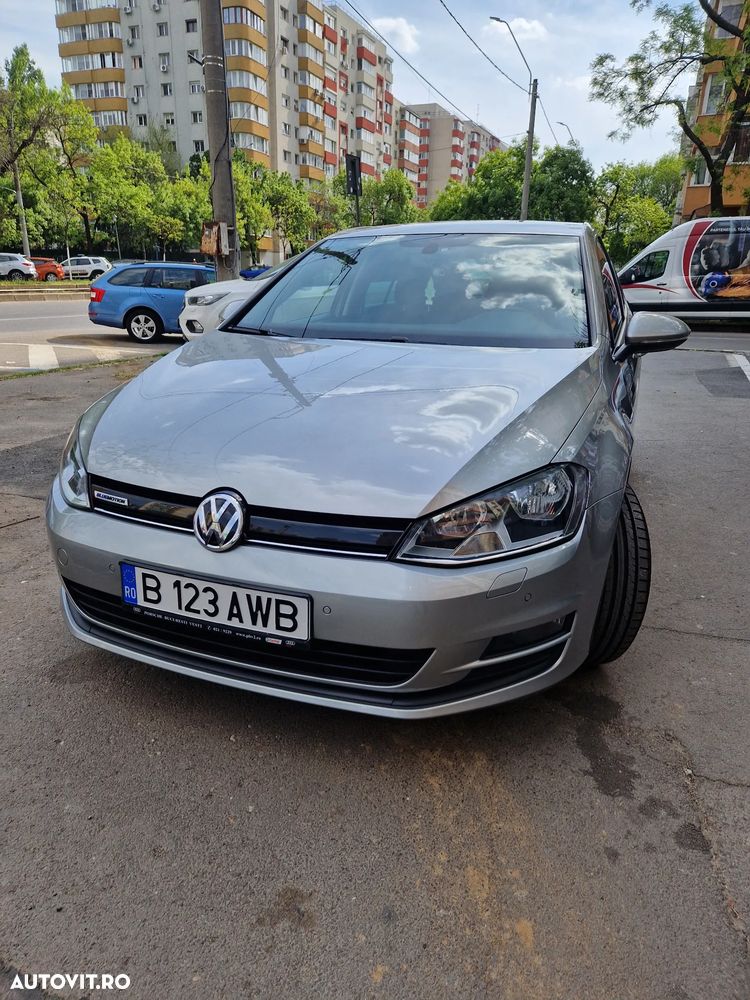 Volkswagen Golf - 3