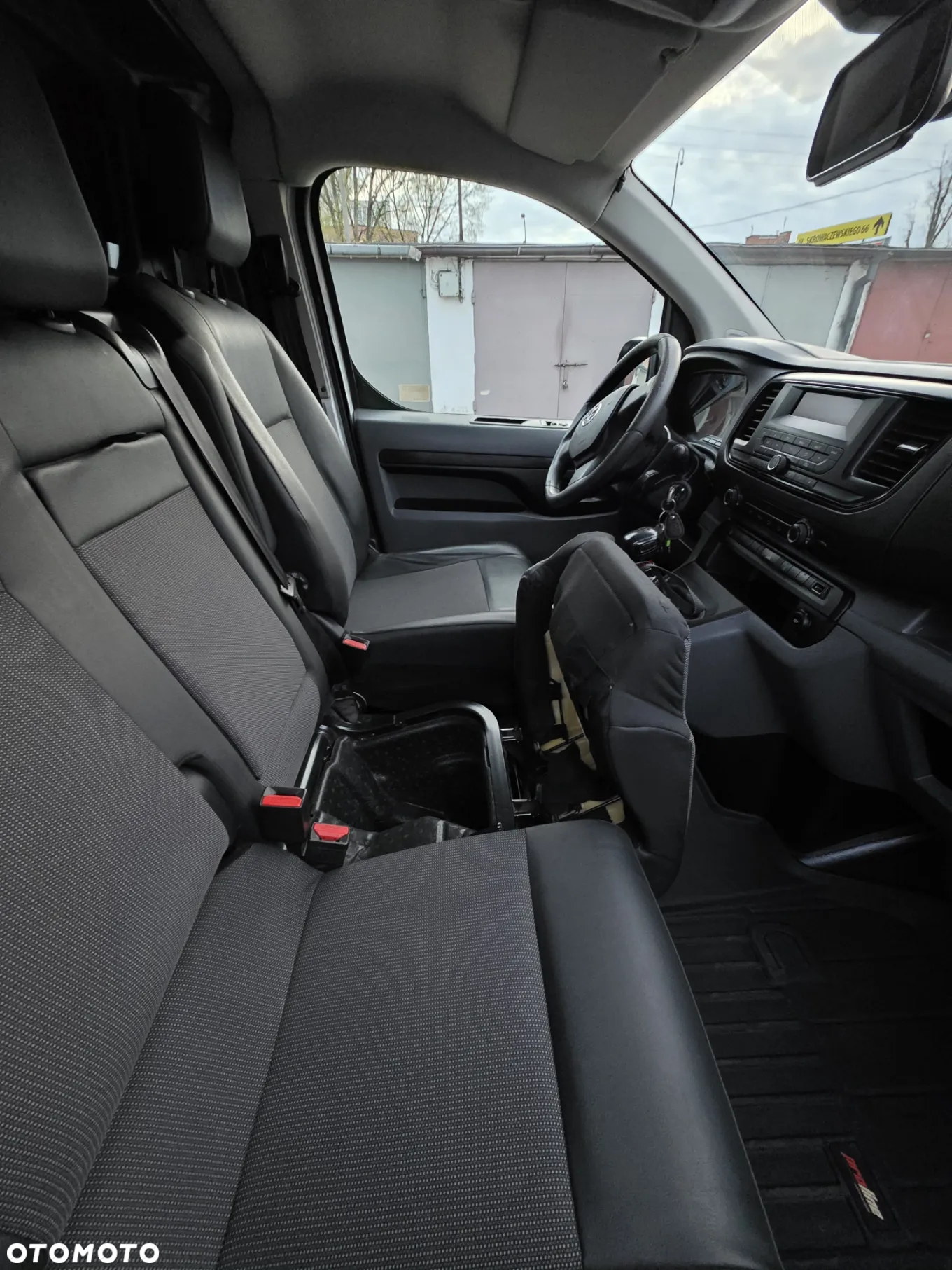 Toyota PROACE - 10