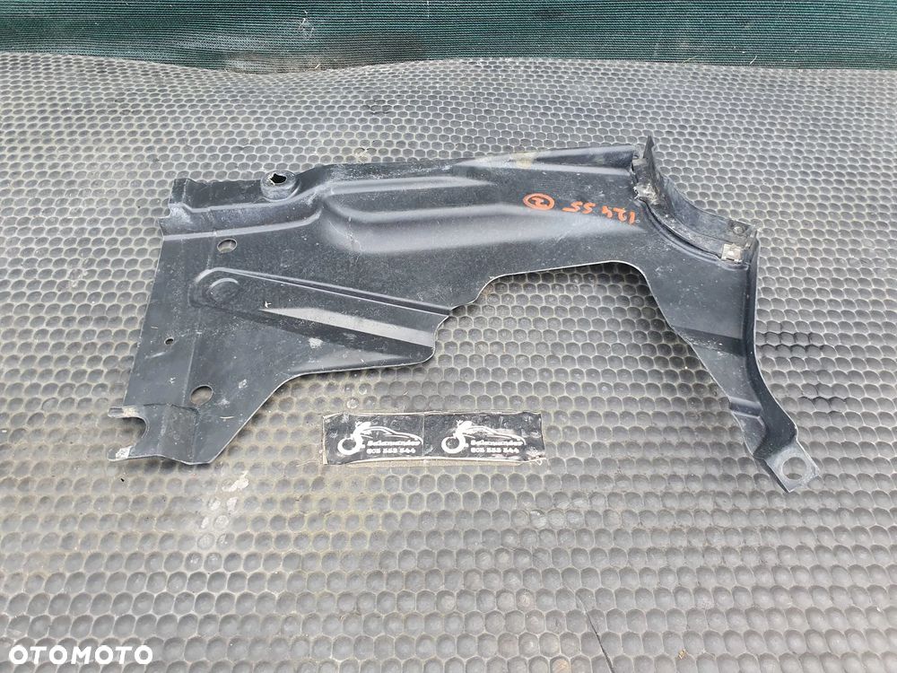 Osłona 8E0825216C Plastik Podwozia Podłogi Przeciwbłotna Prawa Tyl Tylna Quattro 4x4 Audi A4 B6 B7 Sedan Kombi - 5