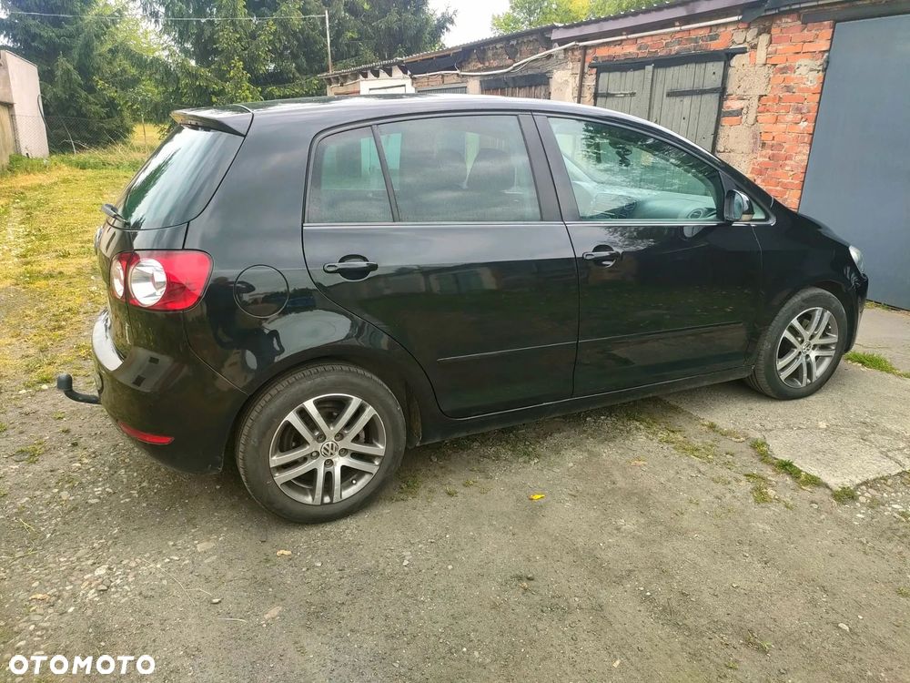Volkswagen Golf Plus 1.6 TDI Comfortline - 3