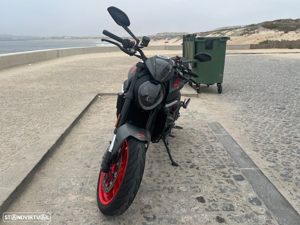 Ducati Monster - 9