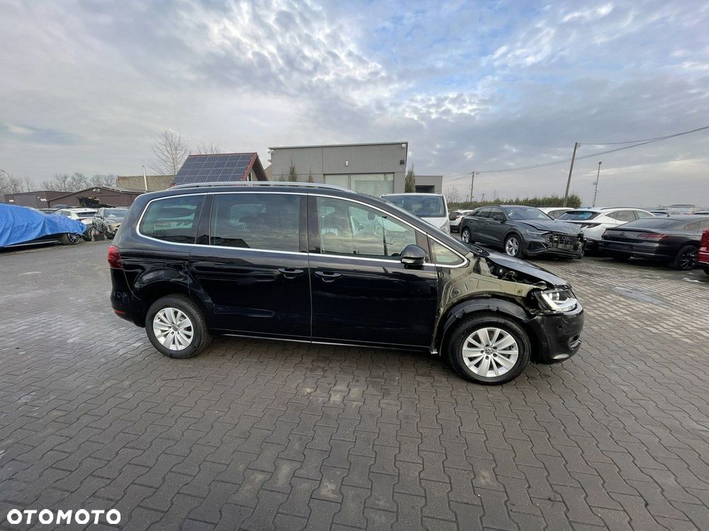 Volkswagen Sharan 2.0 TDI DSG Highline Black Style - 5