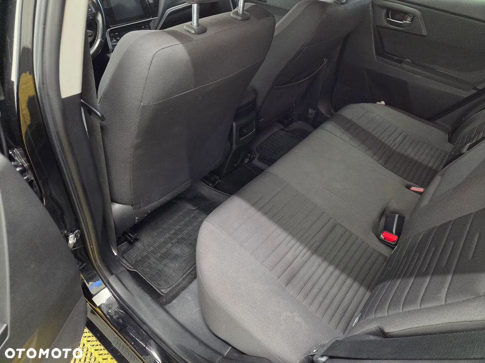 Toyota Auris 1.2 Turbo Edition S+ - 12