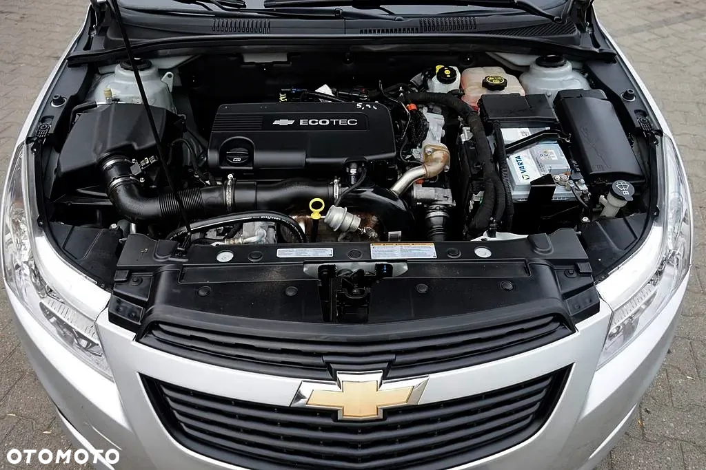 Chevrolet Cruze - 15