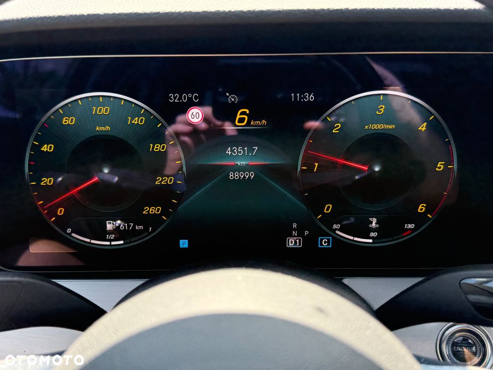 Mercedes-Benz Klasa E 220 d 4-Matic AMG - 11