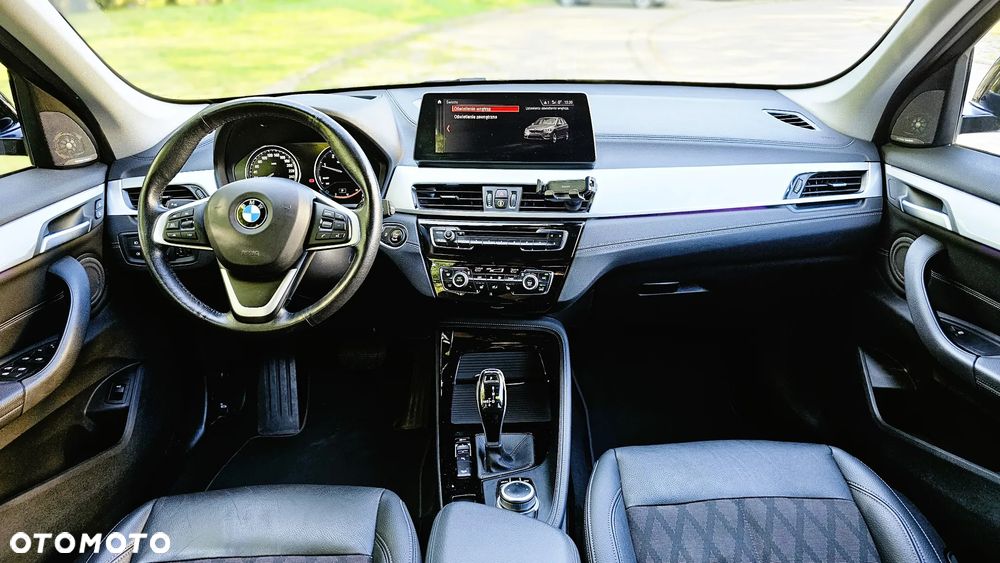 BMW X1 xDrive25d xLine - 11