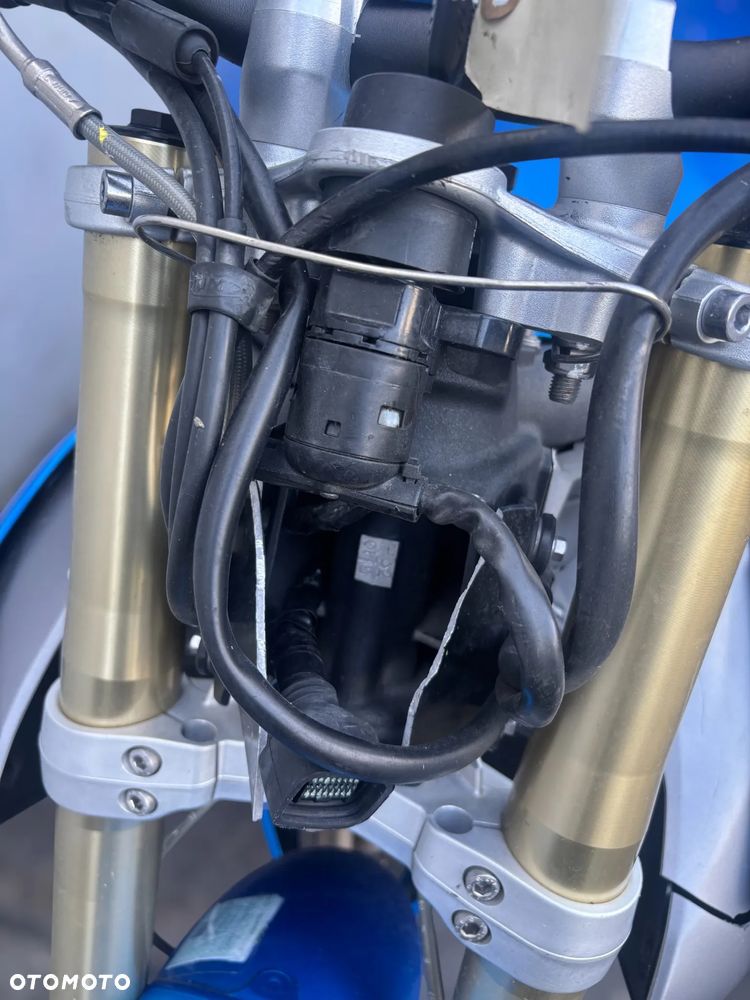 Triumph Street Triple - 11