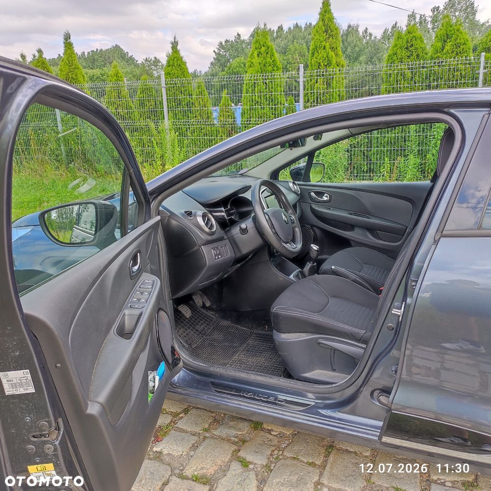 Renault Clio 1.2 16V Limited - 8