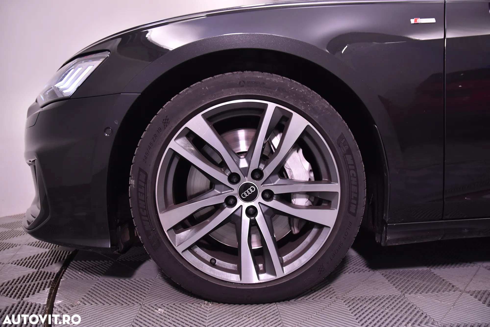 Audi A6 - 13