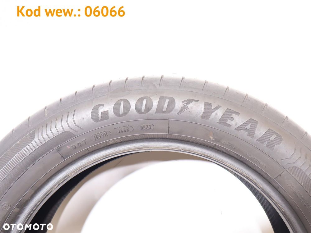 Goodyear Efficientgrip Performance - 215/55 R17 - 4