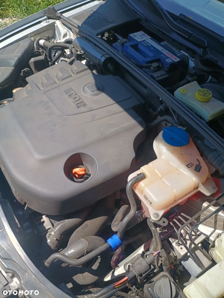 Seat Exeo 2.0 TDI DPF Style - 13