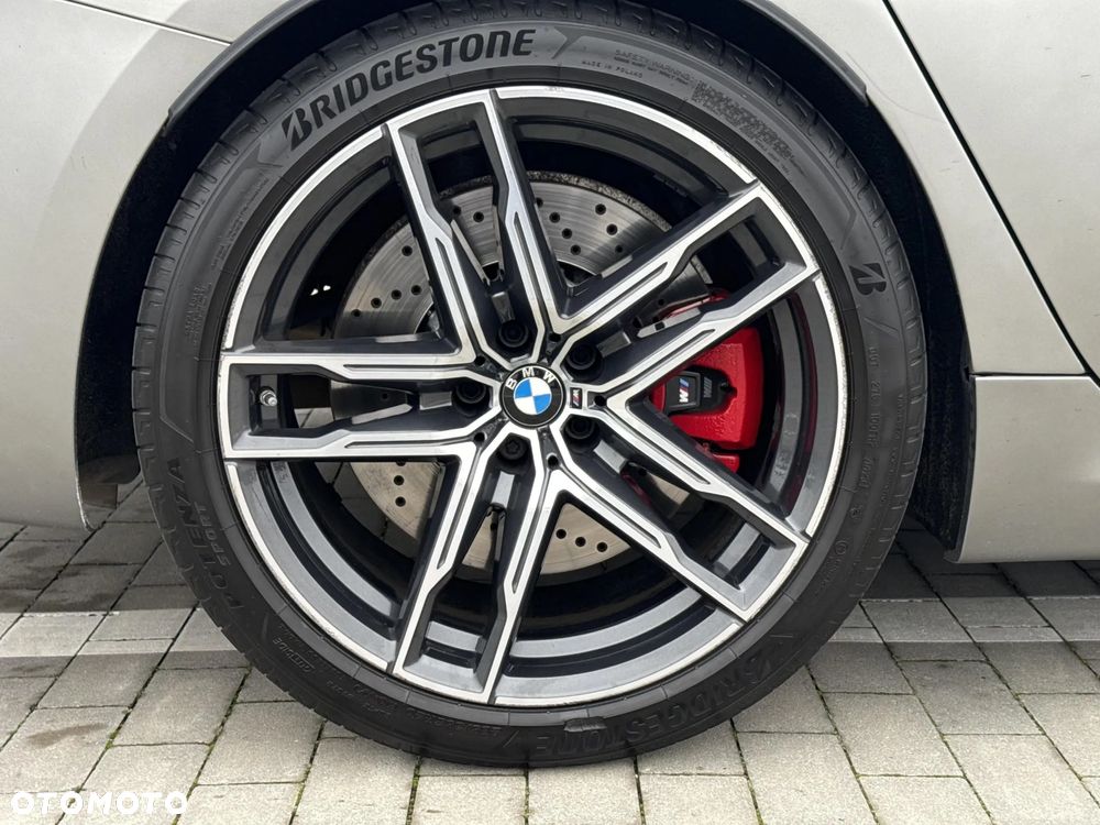 BMW M8 Standard - 34