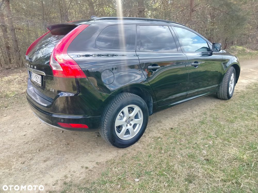 Volvo XC 60 D3 Drive-E Momentum - 13