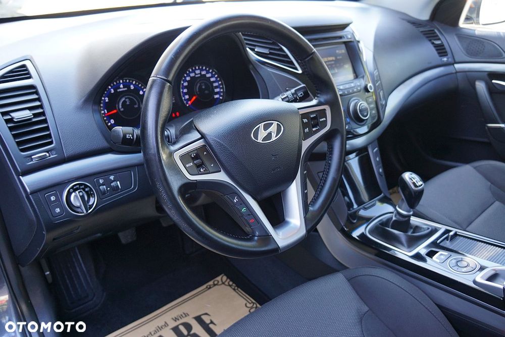Hyundai i40 - 10