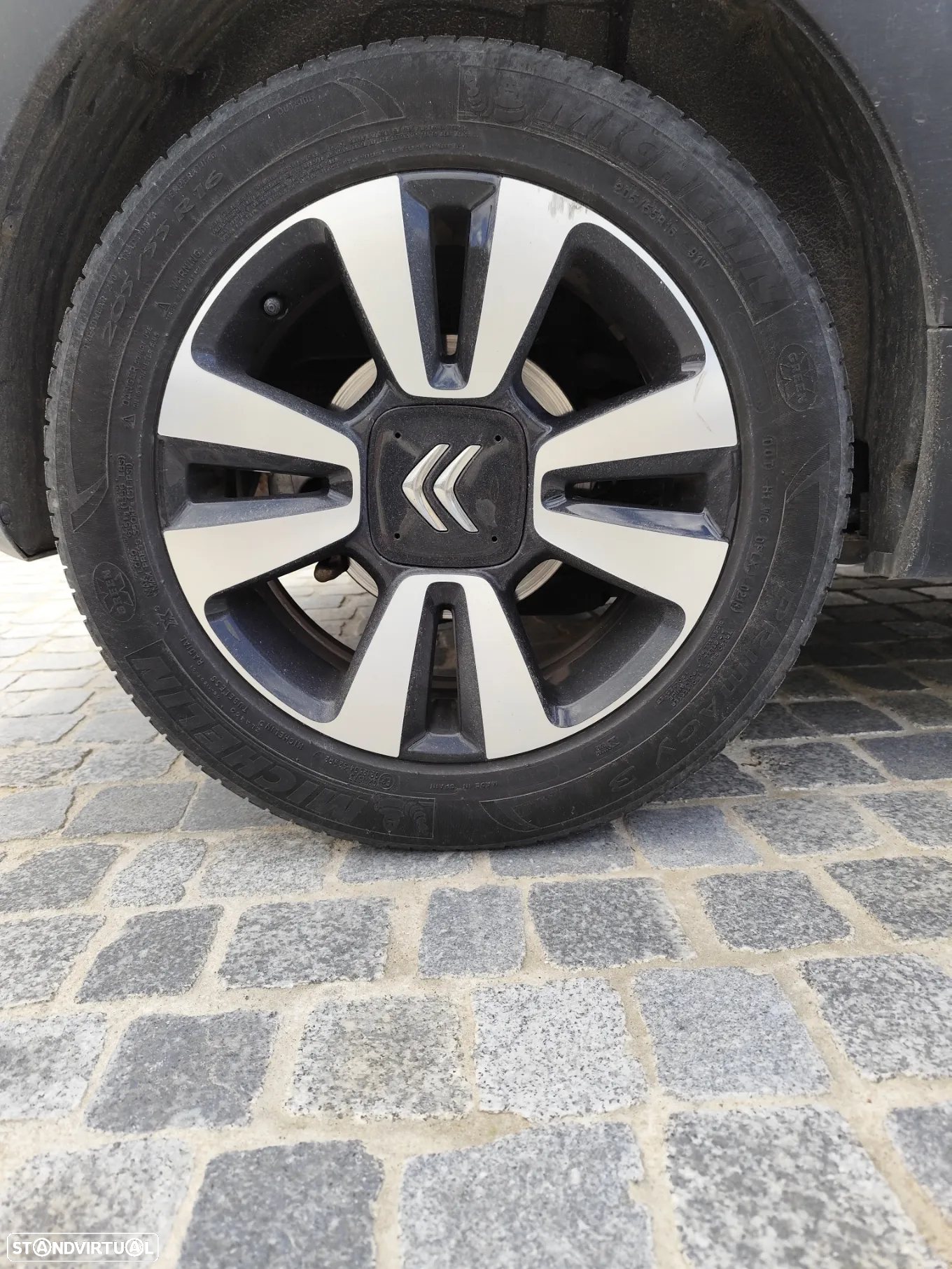 Citroën C3 1.2 PureTech Shine EAT6 - 6