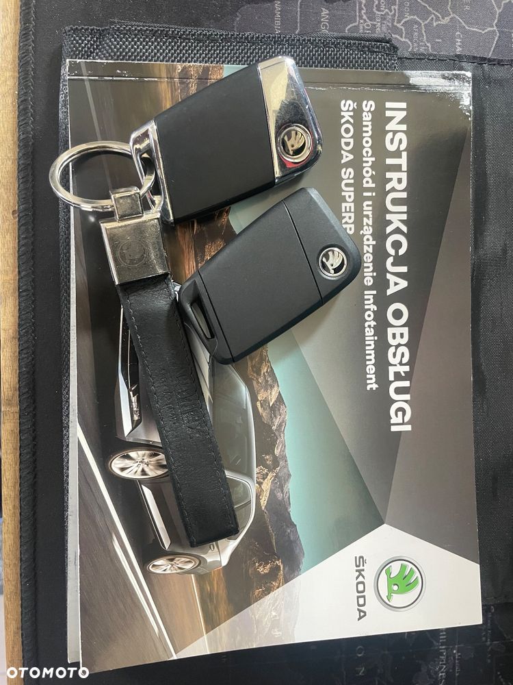 Skoda Superb 2.0 TDI 4x4 Ambition DSG - 26