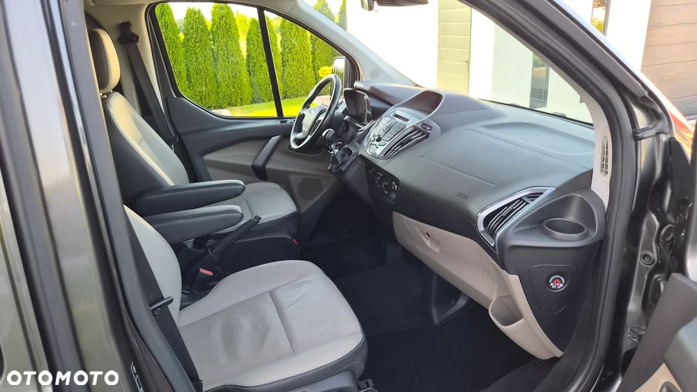 Ford Tourneo Custom 2.0 TDCi L2 Titanium - 10